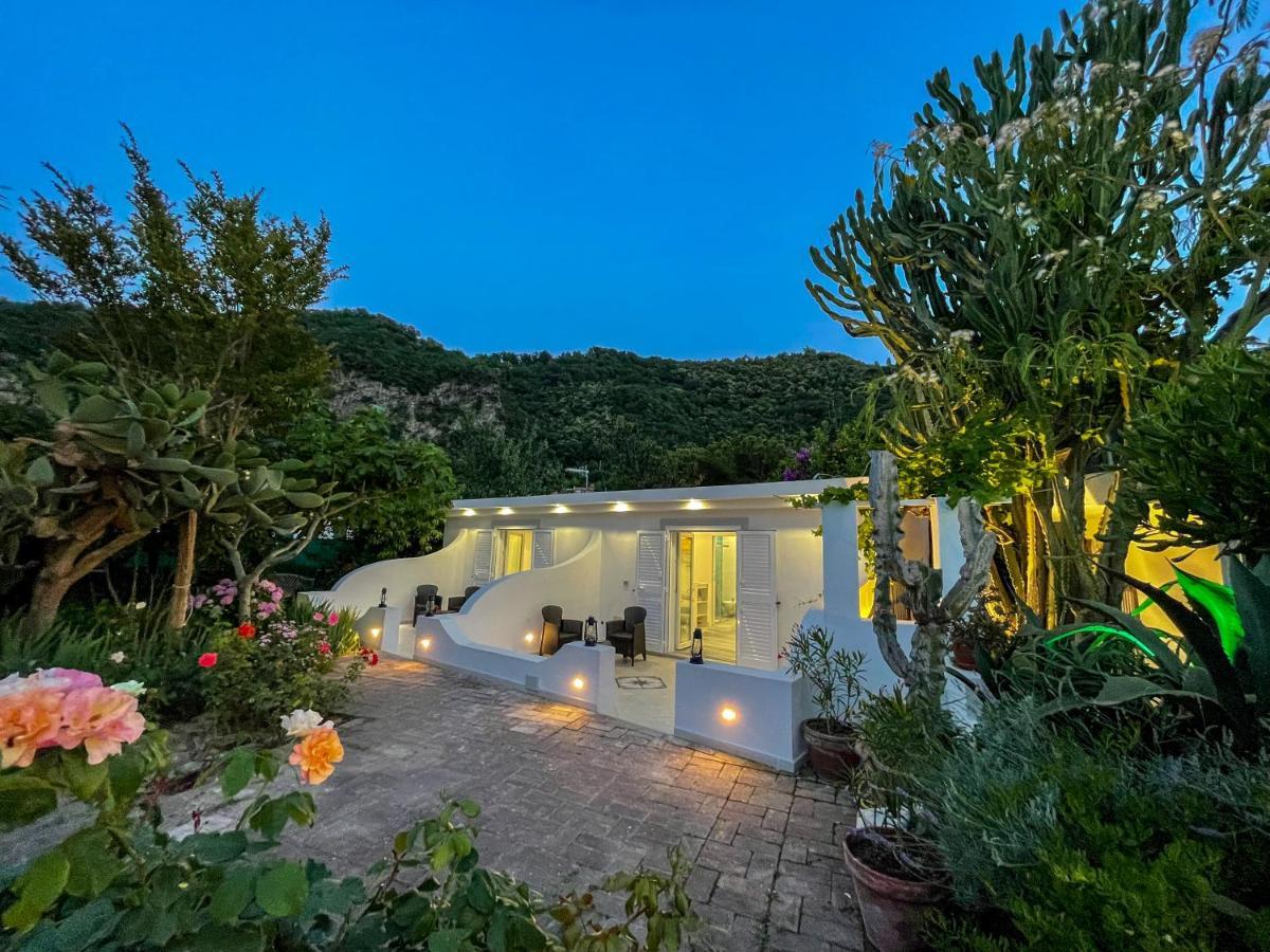 Barracudasuite Ischia Exterior photo
